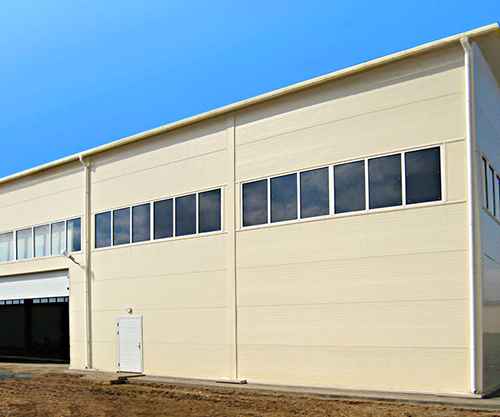 Сэндвич-панели для стены склада